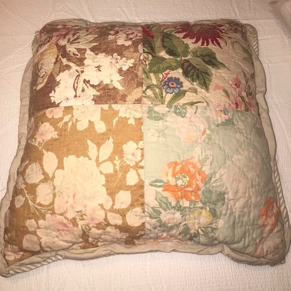 2 Pottery Barn Pillow covers (insert not included) - Picture 3 of 5